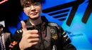 Faker worlds 2023 thumbs up