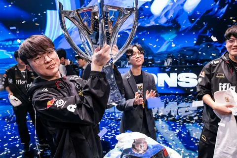 Lol faker worlds 2023 finals summoners cup